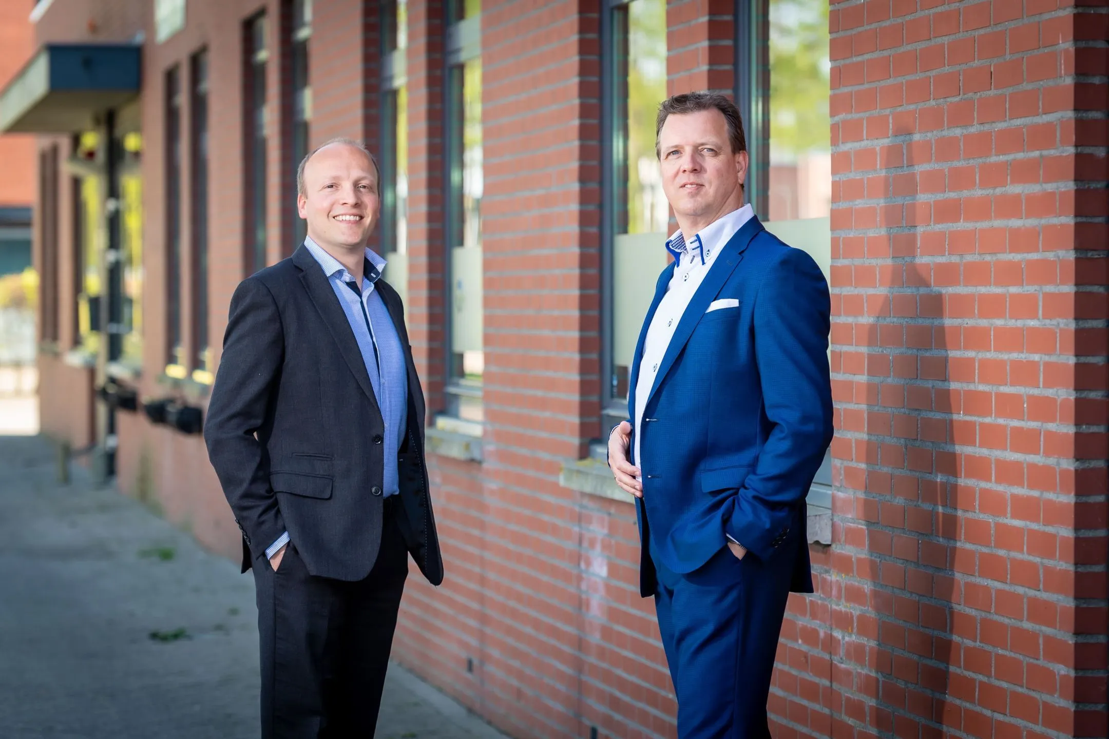 Op 1,5 meter afstand kreeg Roeland van Anholt (links) van Dennis van der Voort (rechts) een andere kijk op zijn bedrijf.